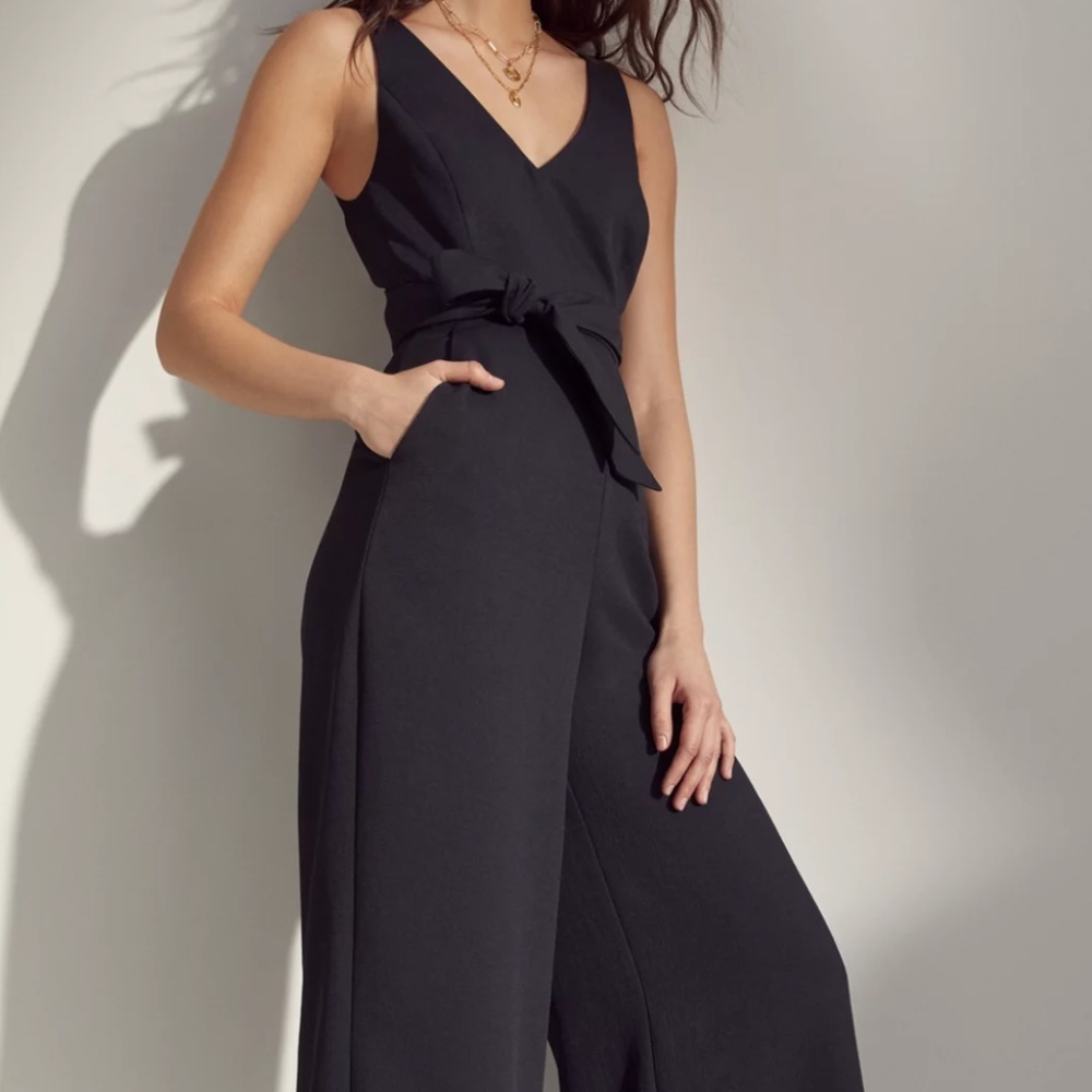 Wilfred Écoulement V Jumpsuit, navy blue